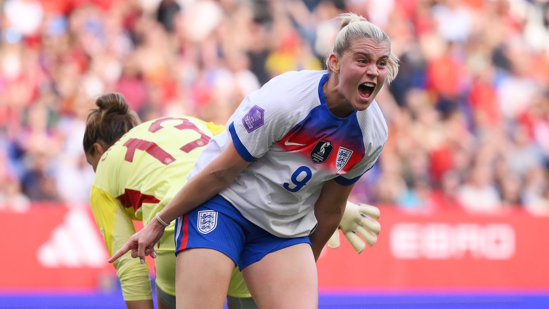 Alessia Russo, Inglaterra, Arsenal