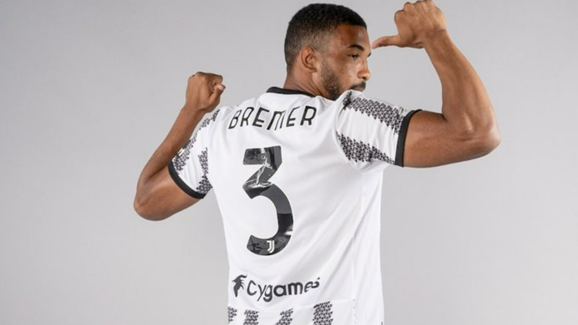 Gleison Bremer, Juventus de Turín, Serie A, Torino