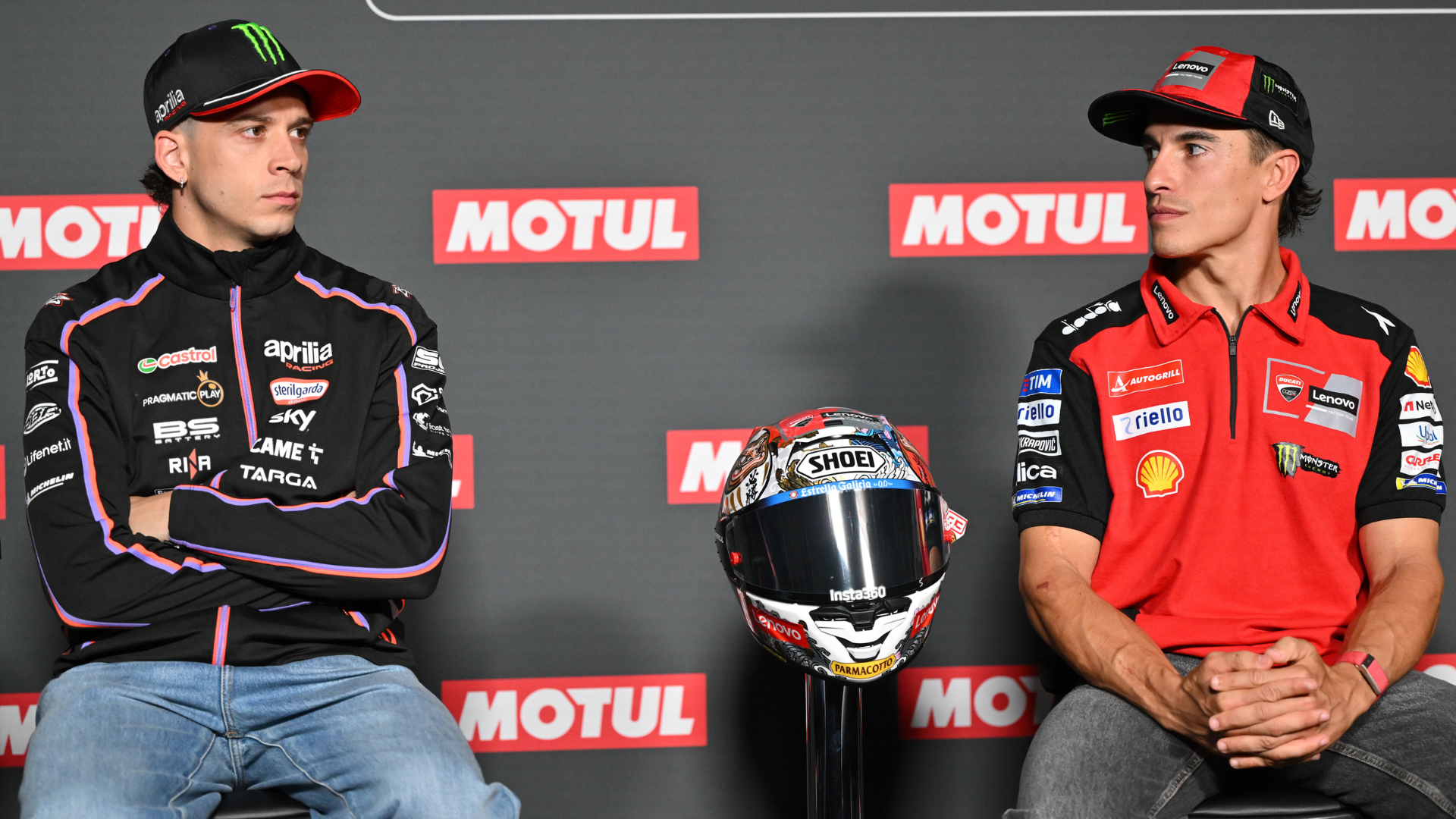 Marco Bezzecchi Marc Márquez 2025