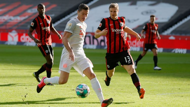 ONLY GERMANY Bayern Frankfurt Lewandowski Hinteregger