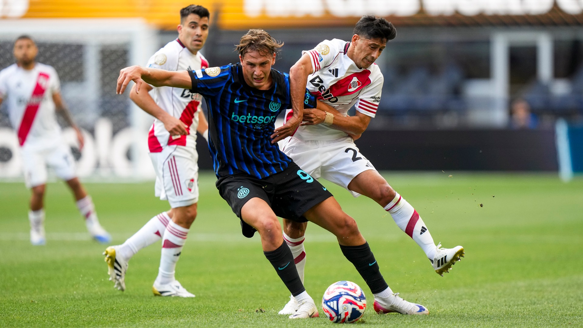 2025-06-25-inter-pio-esposito