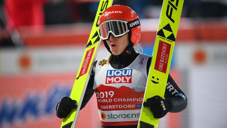Einzelspringen der Frauen Oberstdorf Althaus heute live