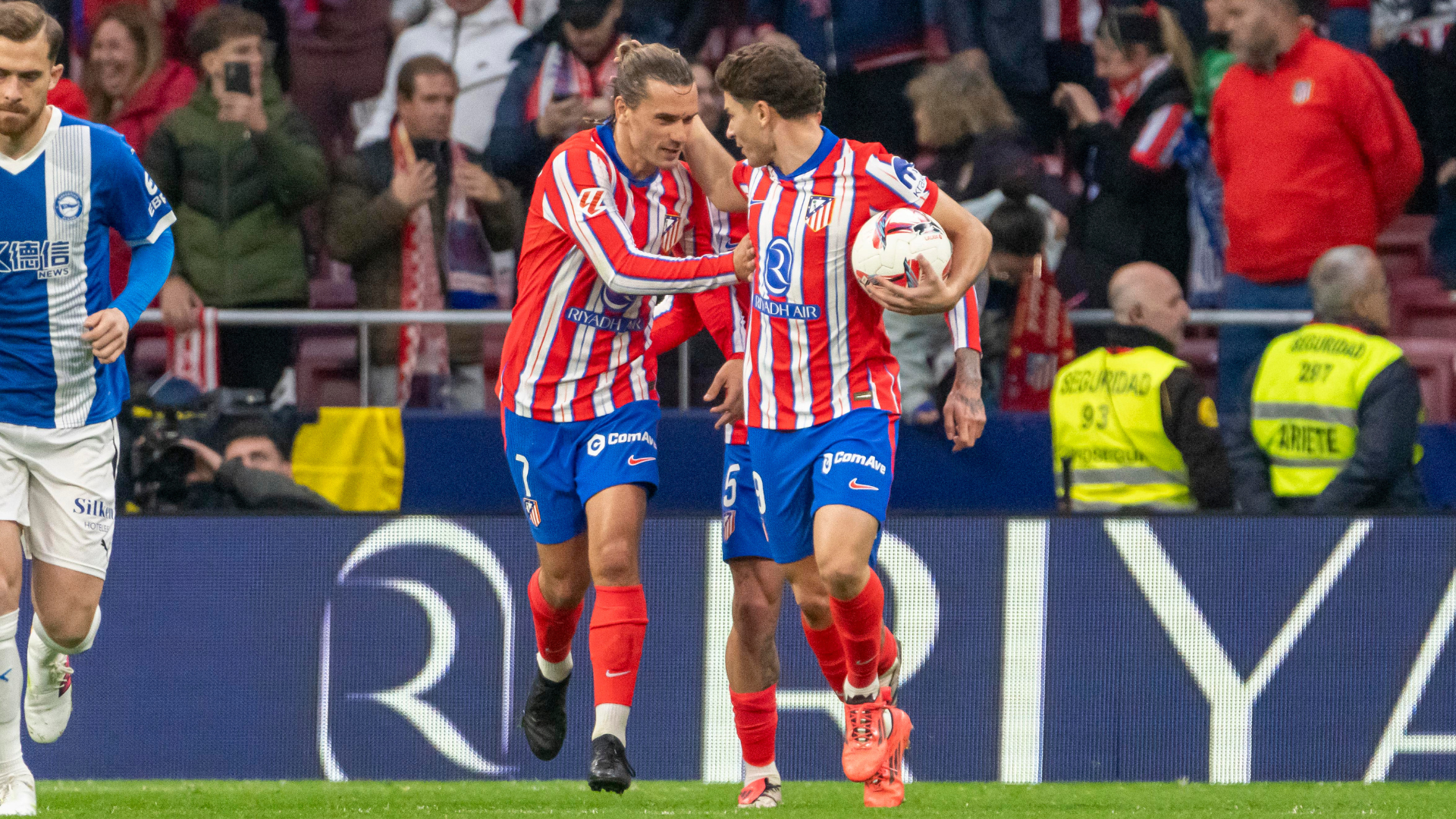 Antoine Griezmann Julián Álvarez Atlético de Madrid LALIGA 2025