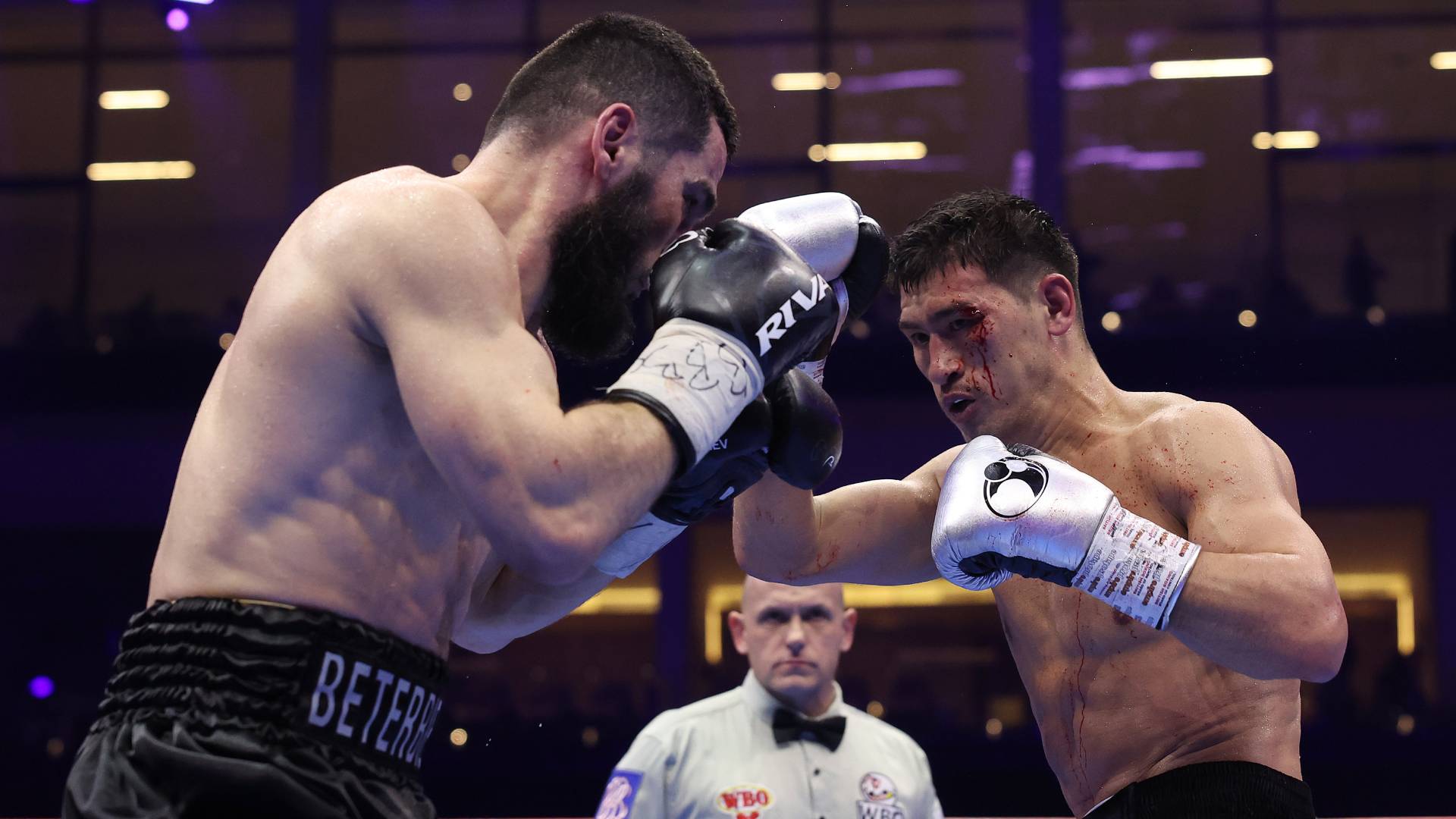 PIC 3 Beterbiev-Bivol 2_22022025