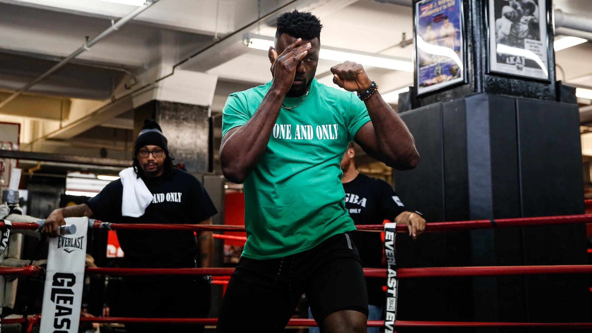 efe-ajagba-Stephanie-Trapp-TGB-Promotions-ftr