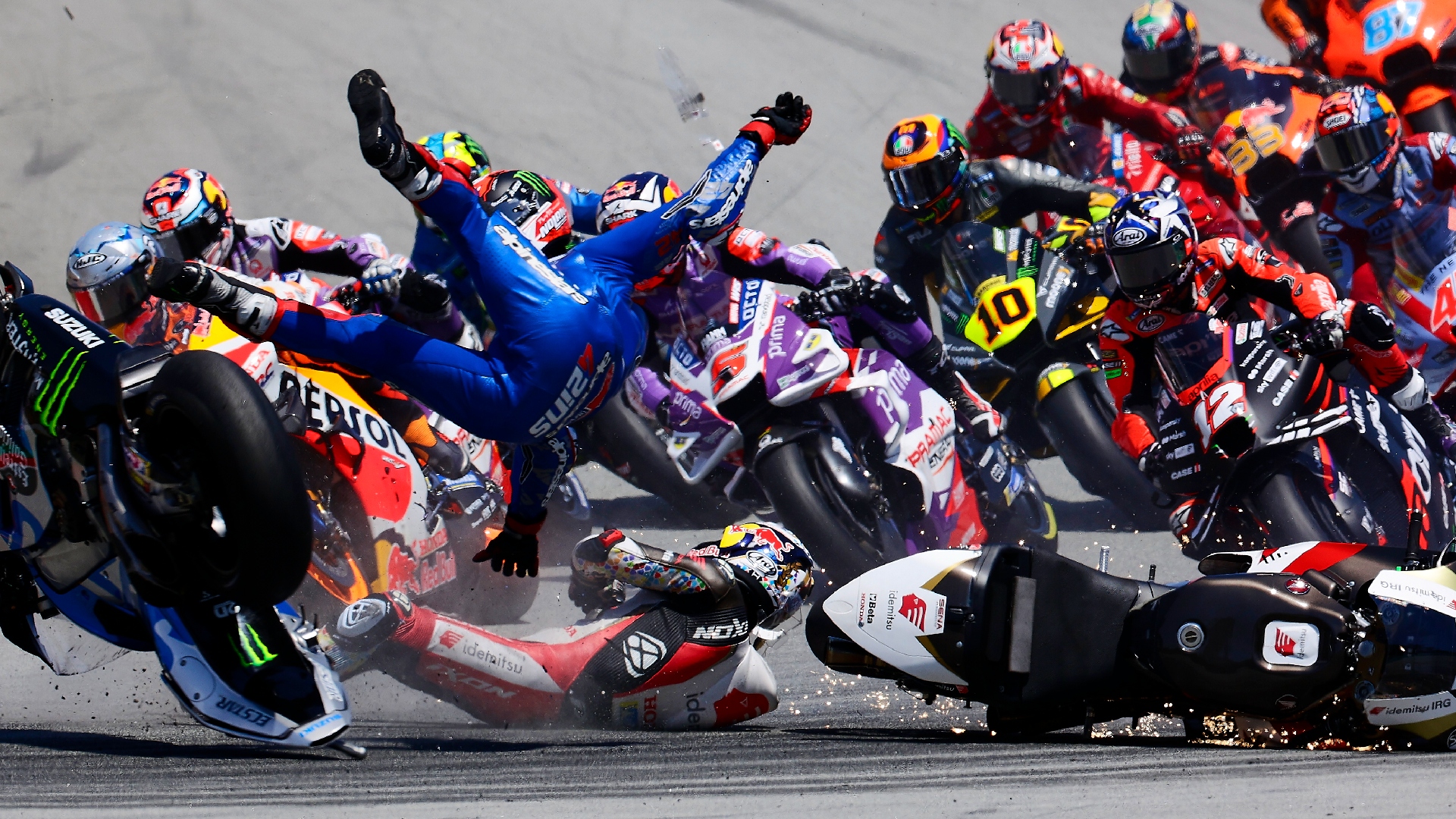 Accidente MotoGP 2022 GP Catalunya