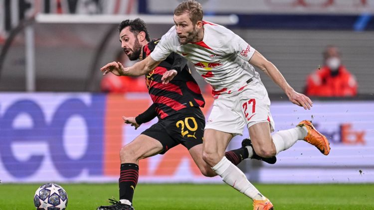 Bernardo Silva Manchester City Konrad Laimer RB Leipzig UEFA Champions League 22022023