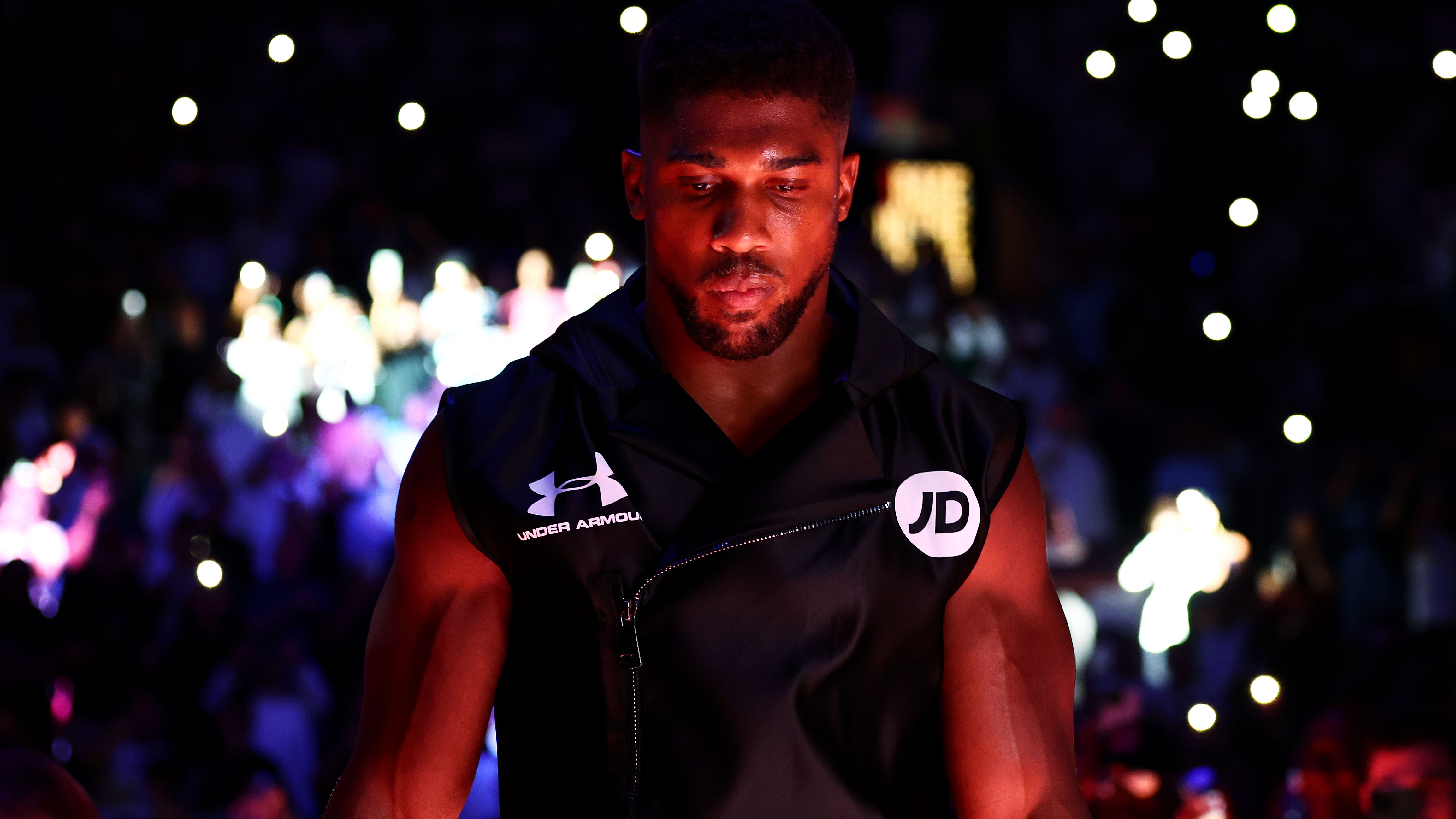 Anthony Joshua on his way to the ring 210822