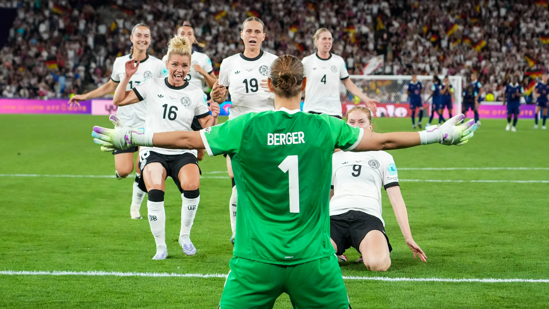 Ann-Katrin Berger Deutschland DFB Frauen-EM 19072025