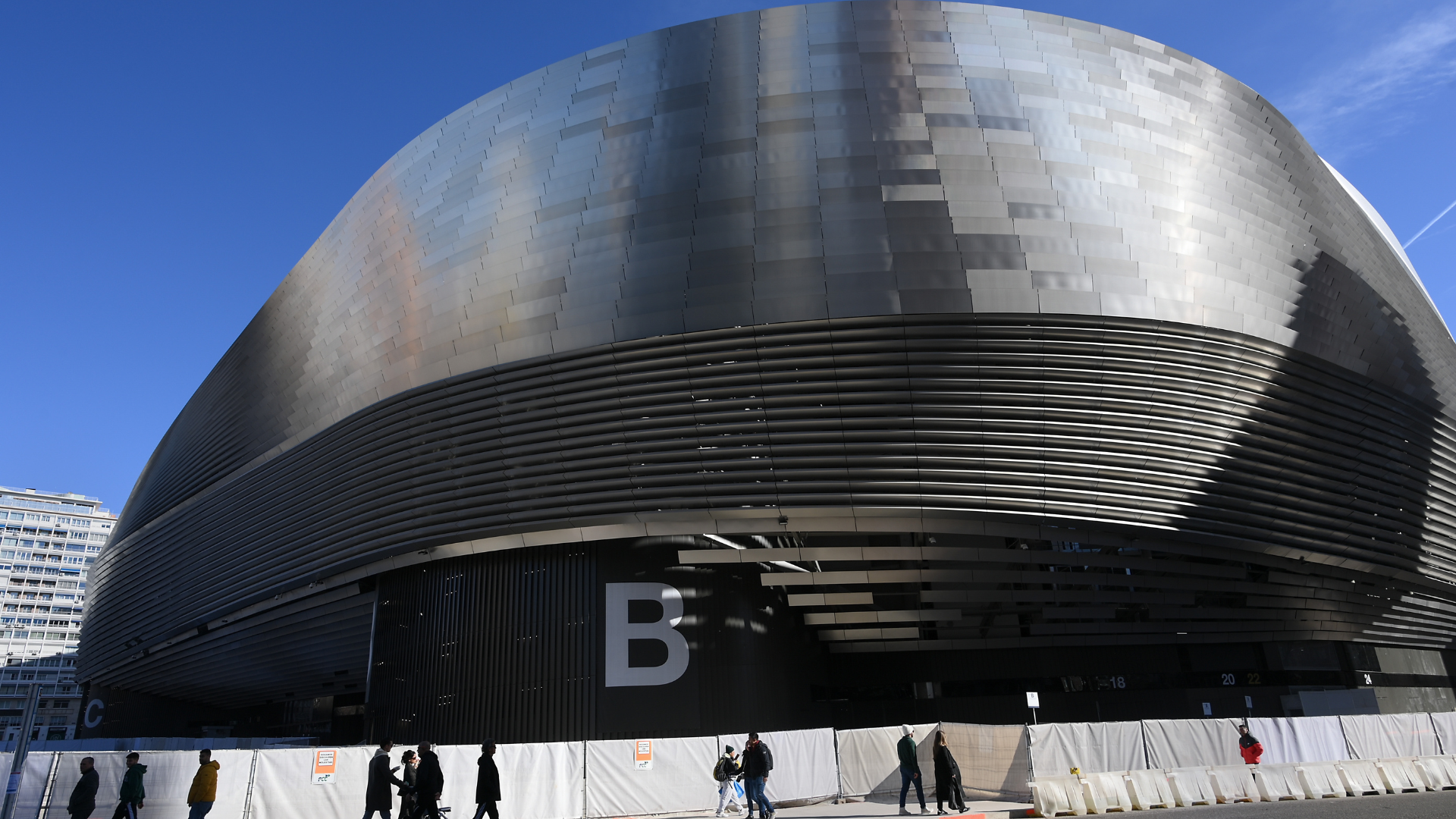 Exteriores Santiago Bernabéu