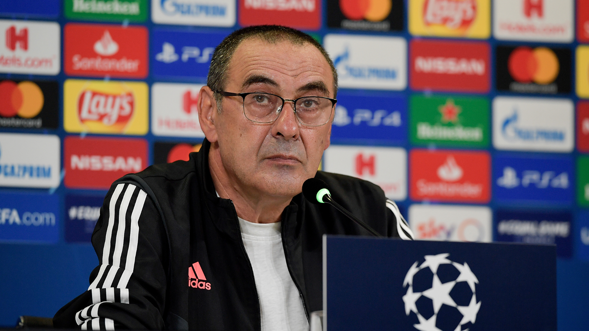 Sarri da allenatore della Juventus