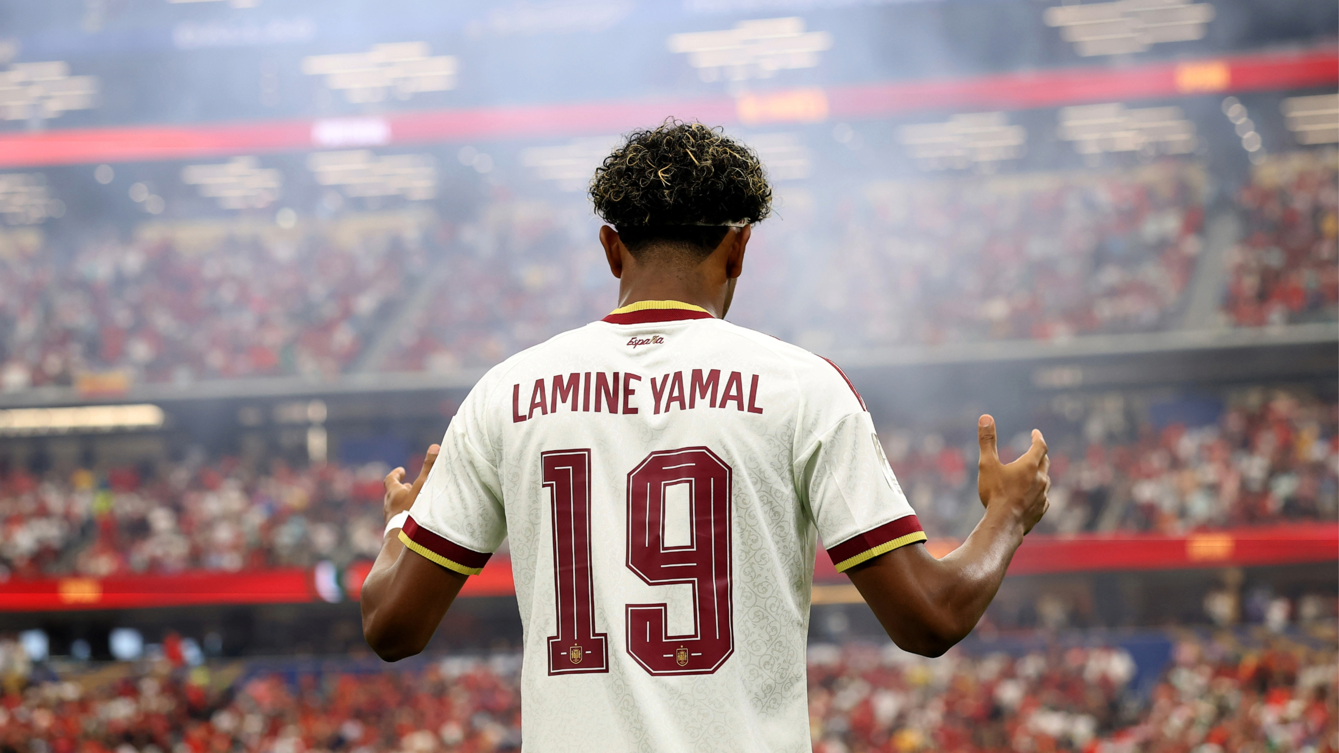 Lamine Yamal Spain 16x9