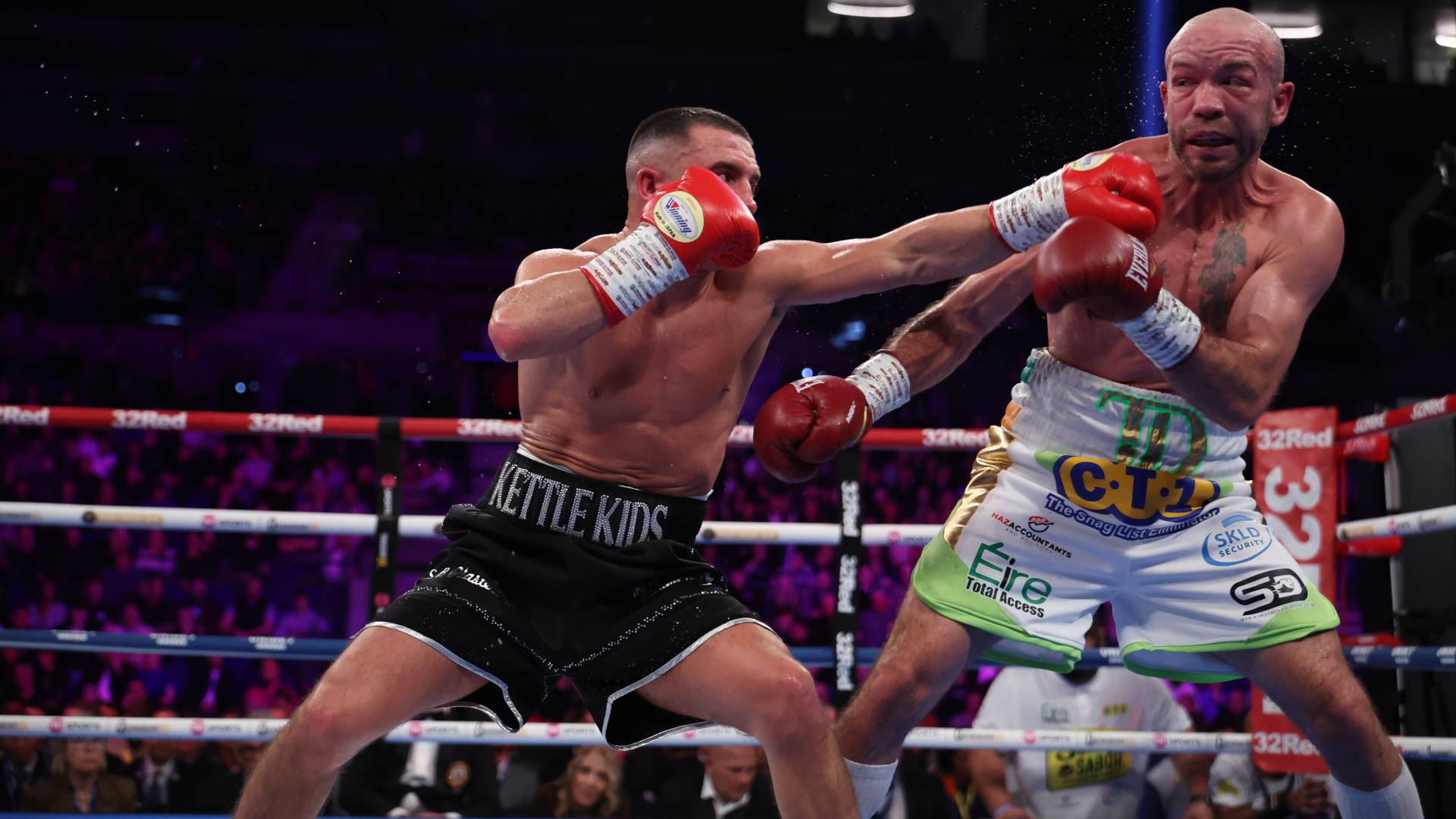 Nick Ball lands left hand on TJ Doheny_15032025