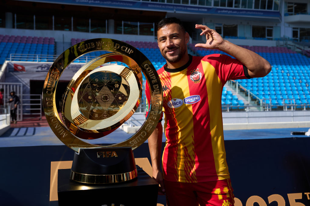 Youcef Belaïli, Esperance Sportive de Tunis