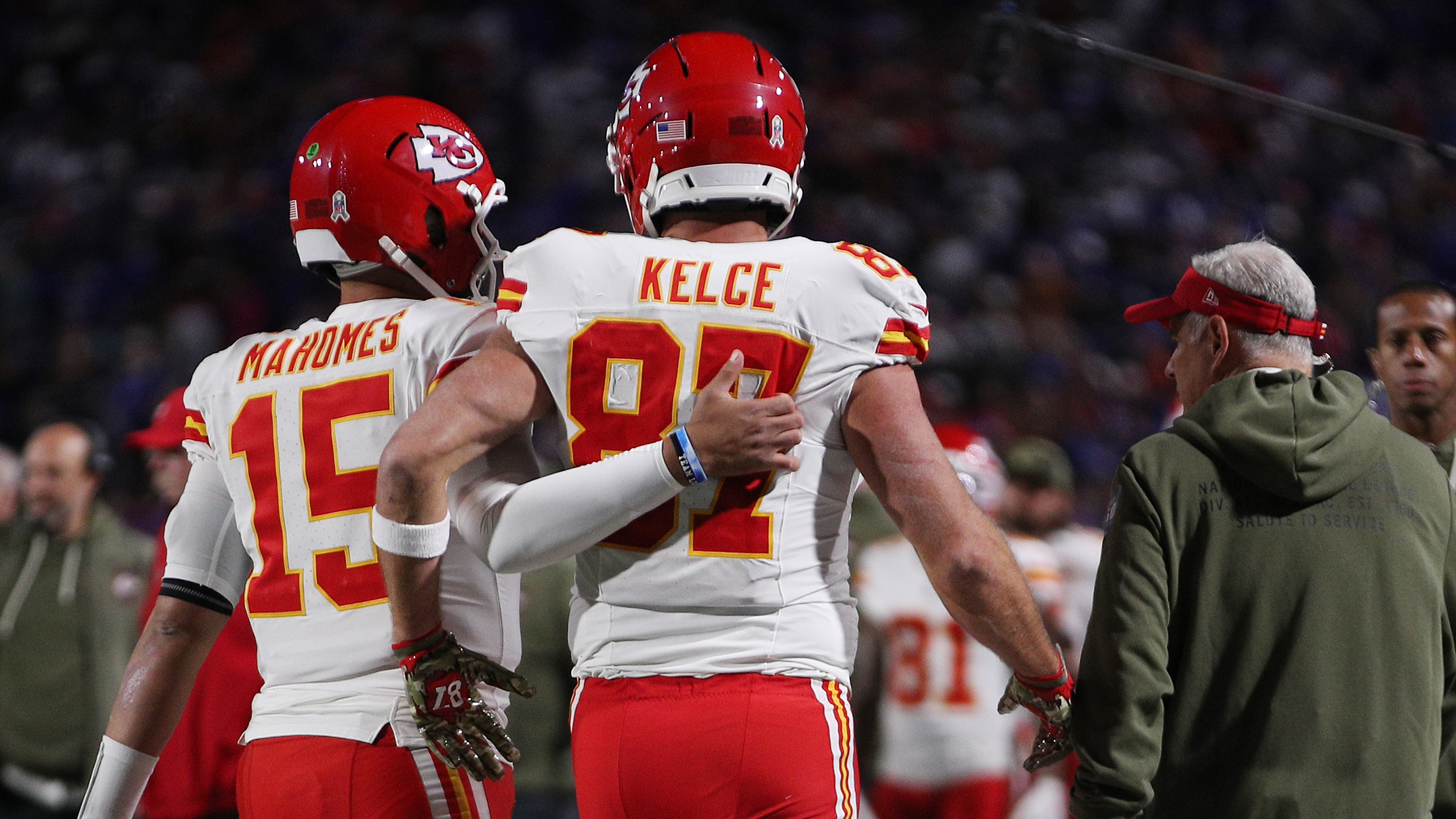 Kelce Mahomes