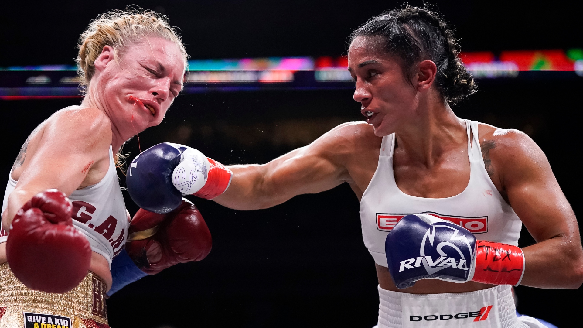 Amanda Serrano vs. Heather Hardy