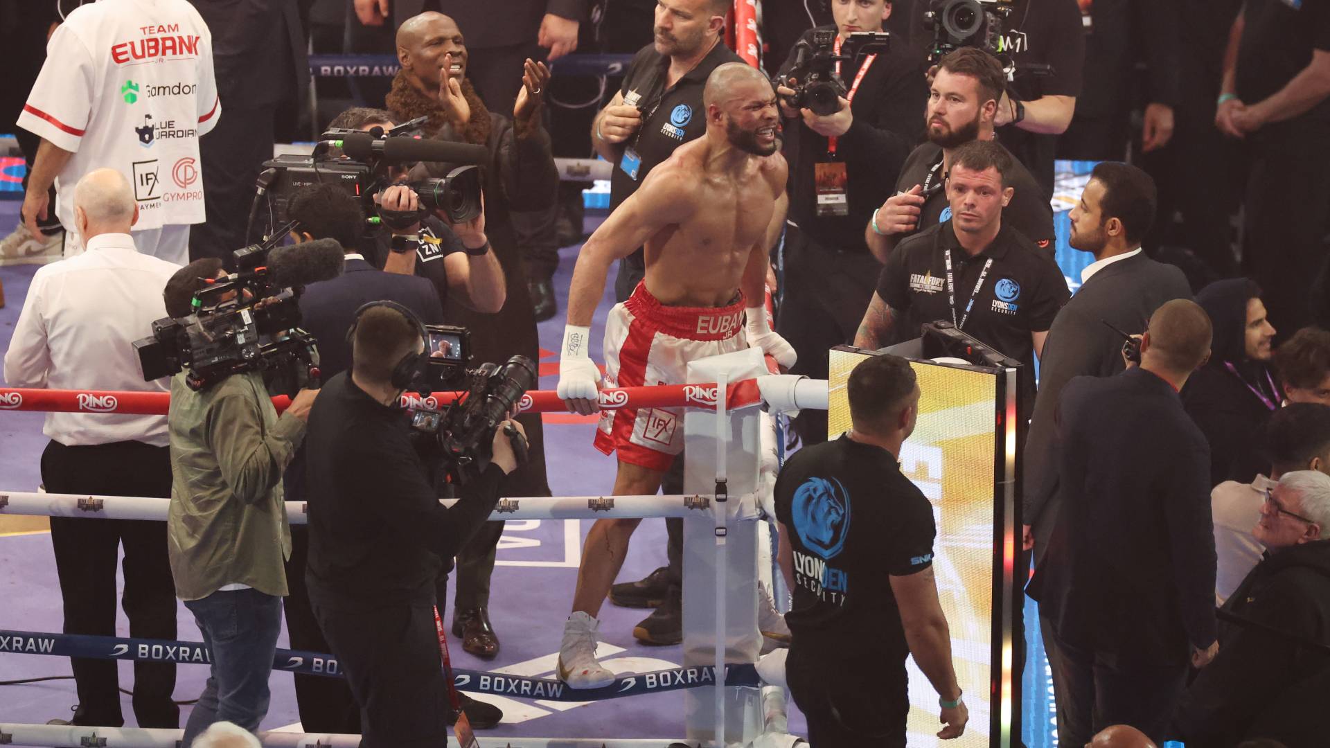Chris Eubank Jr celebrates Conor Benn win_26042025
