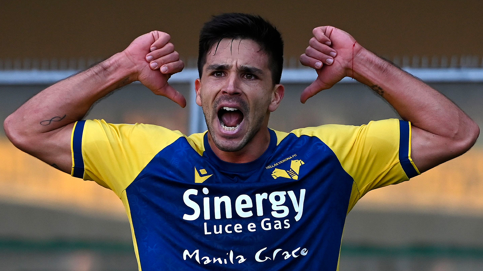 Simeone esulta contro la Lazio