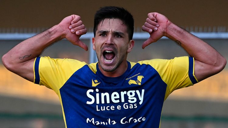 Simeone esulta contro la Lazio