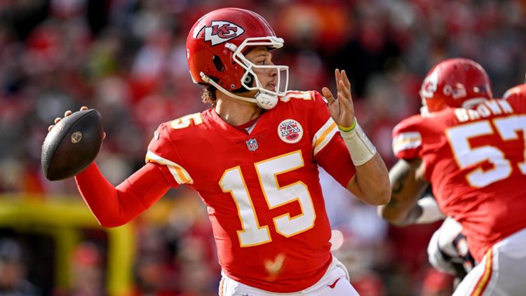 Kansas City Chiefs Patrick Mahomes 01012023