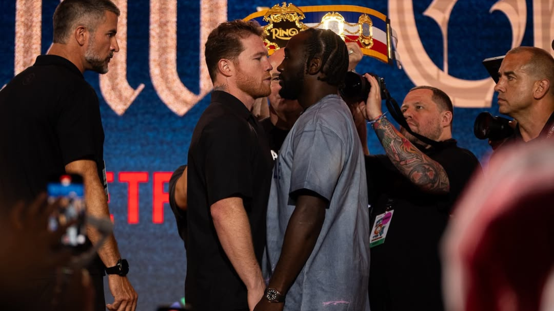 Canelo Álvarez vs. Terence Crawford