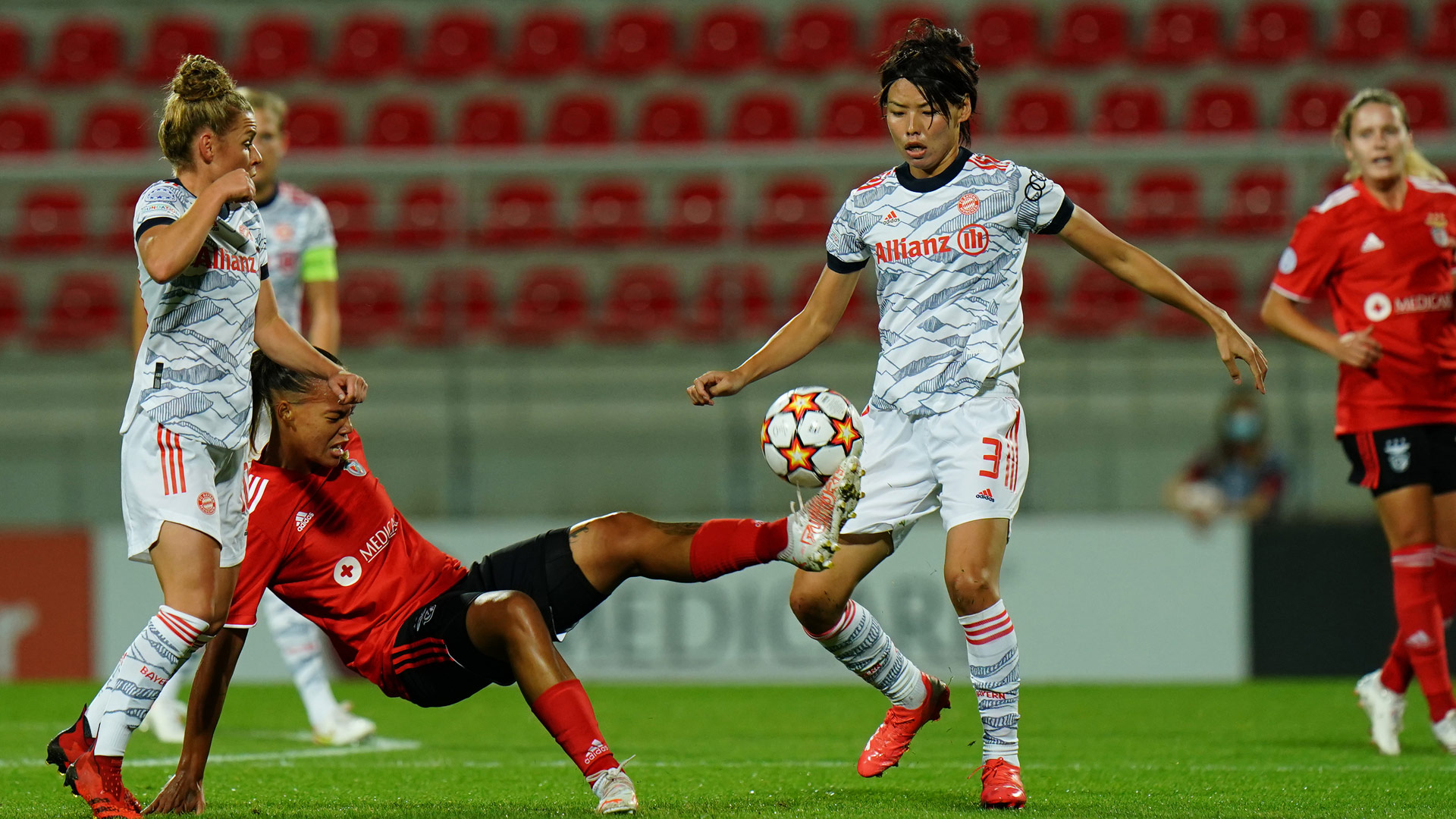 FC Bayern Frauen Benfica 05102021