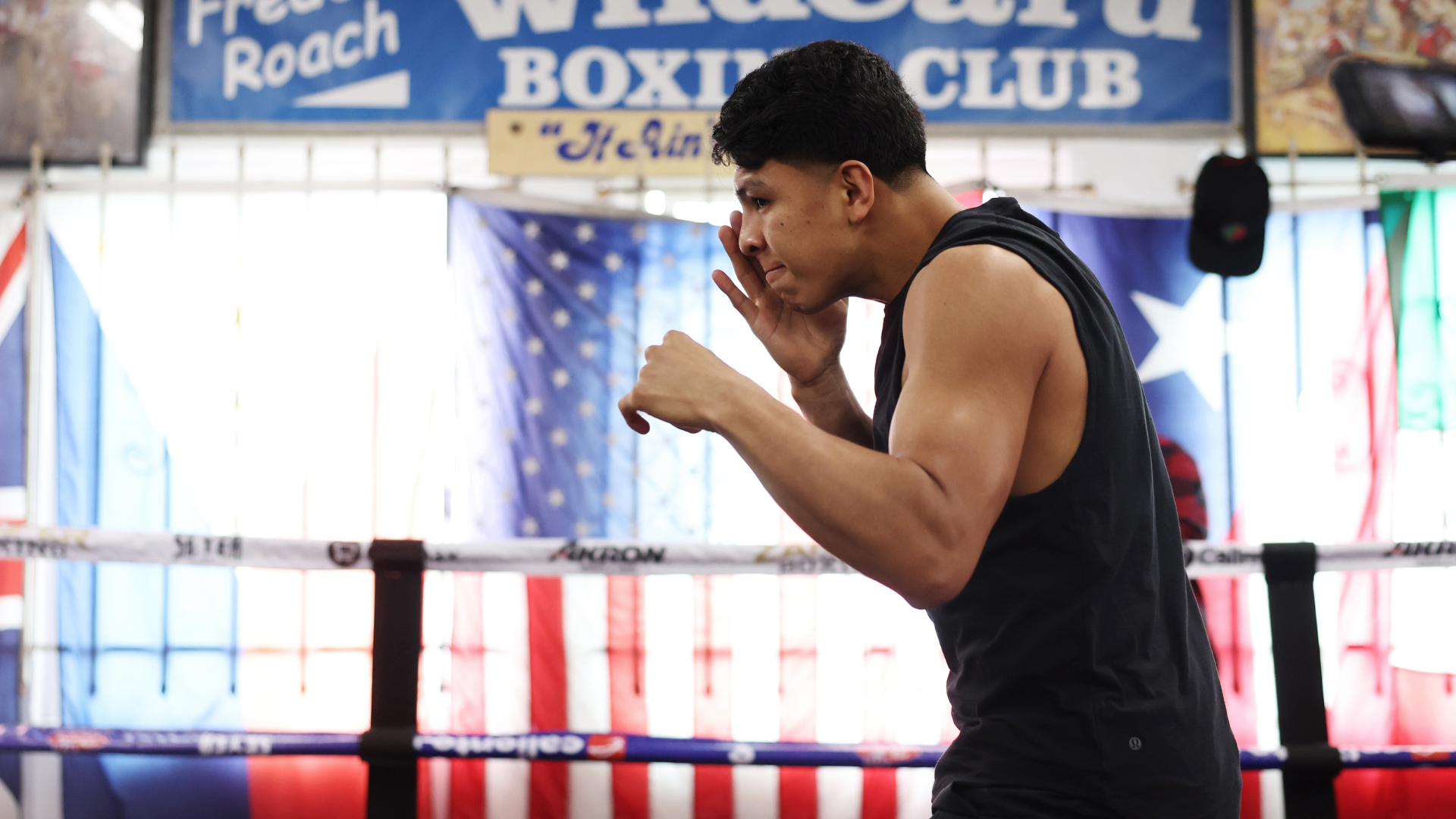 Jaime Munguía, entrenamiento Canelo