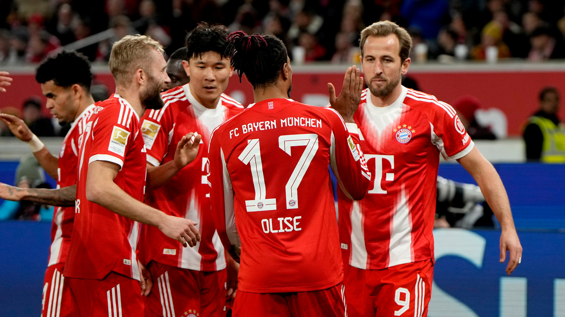 Harry Kane Michael Olise Luis Diaz Konrad Laimer FC Bayern München Bundesliga 06122025