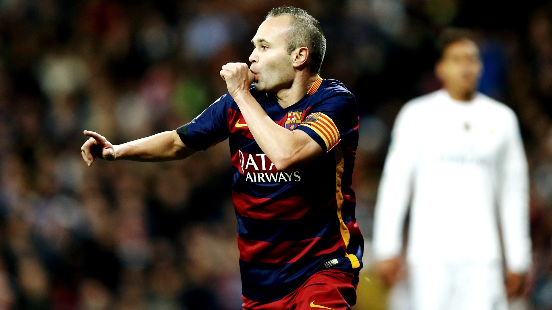 2015-11-21-Barcelona-Iniesta