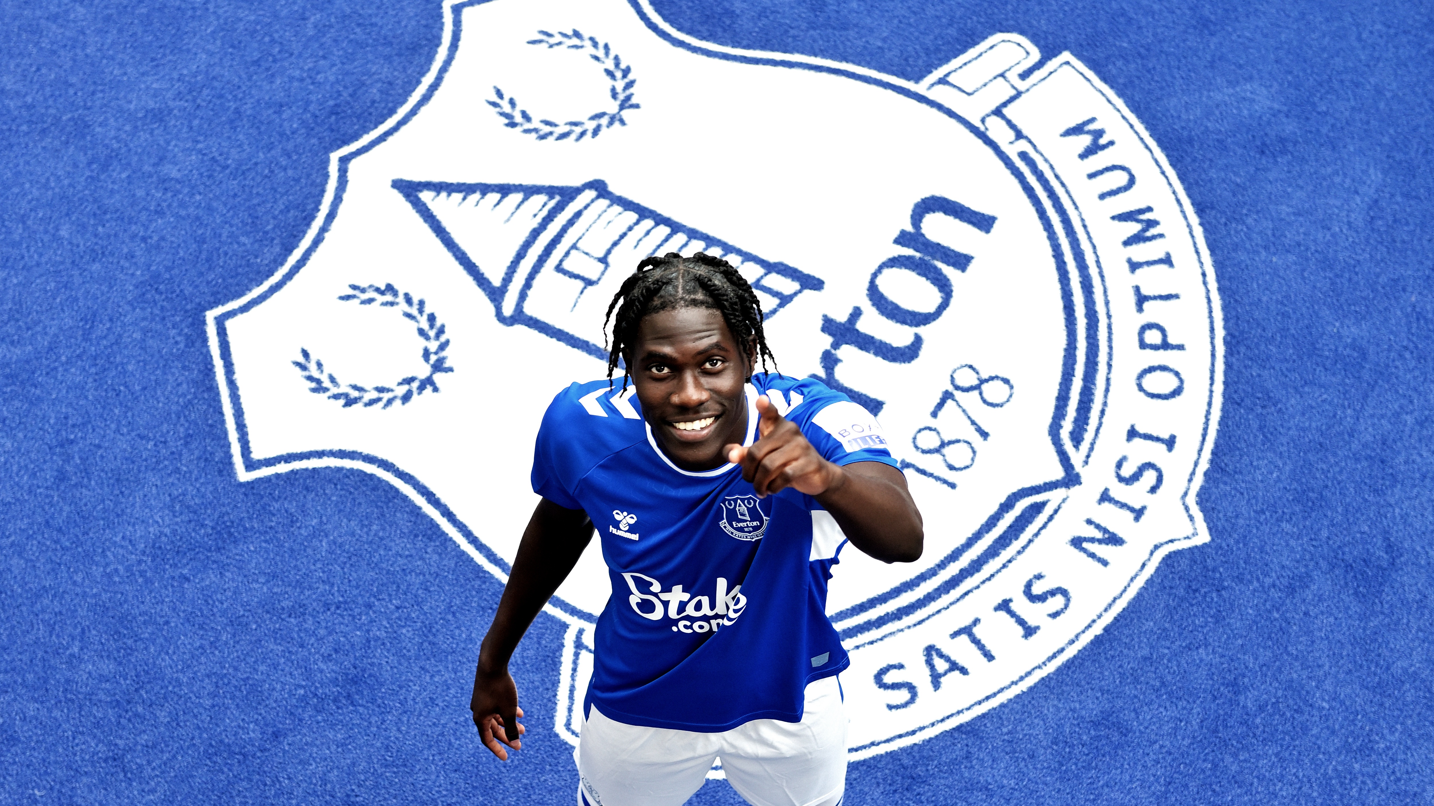2022-08-10-everton-onana