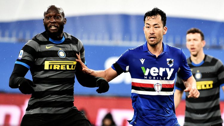 2021-01-06-yoshida-lukaku-inter-samdoria