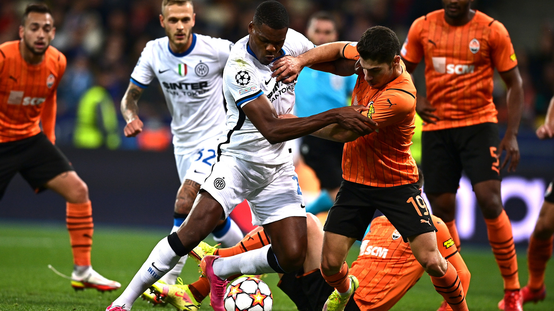 Inter Mailand Shakhar Schachtjor Donezk Donetsk Dumfries 28092021