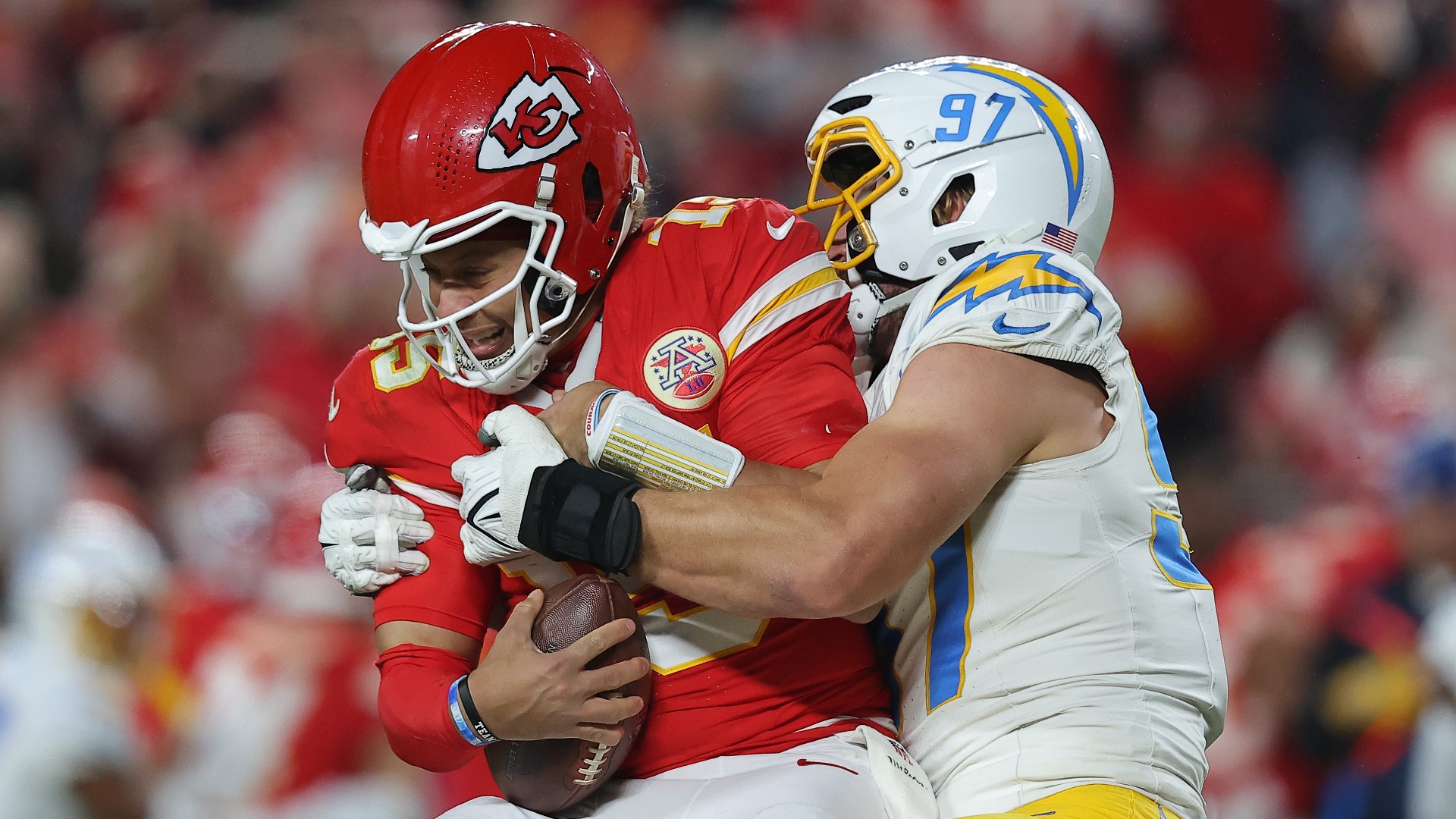 mahomes-20241208-getty-ftr