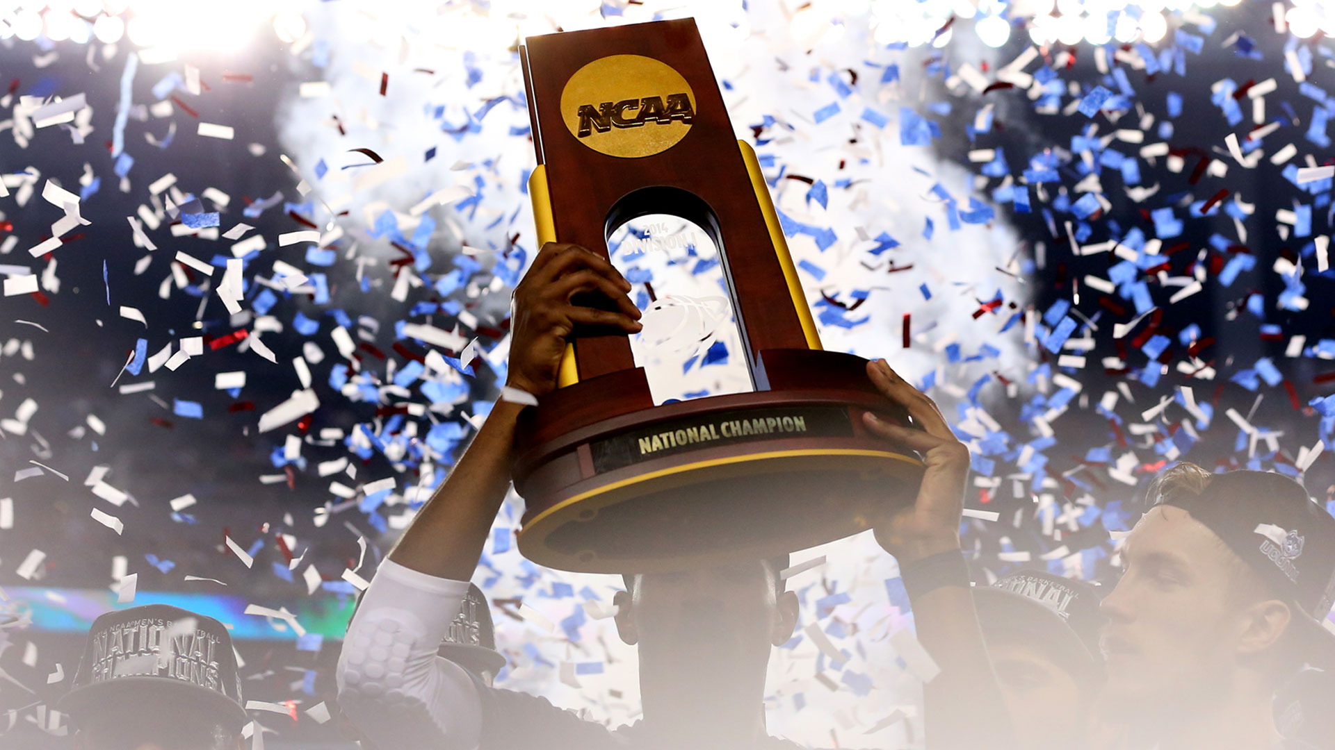 NCAA March Madness Pokal 7042014