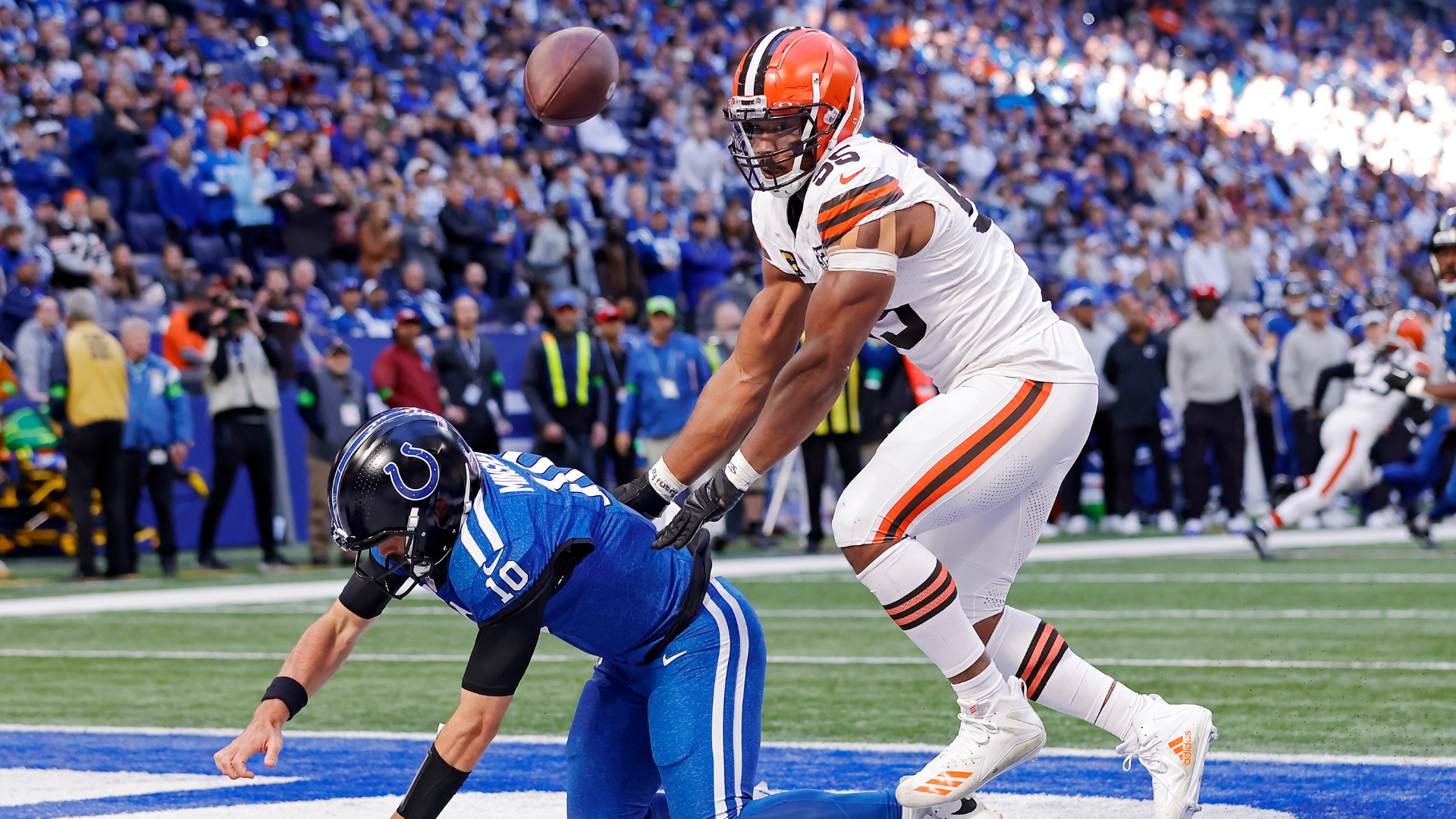 Myles Garrett Cleveland Browns NFL