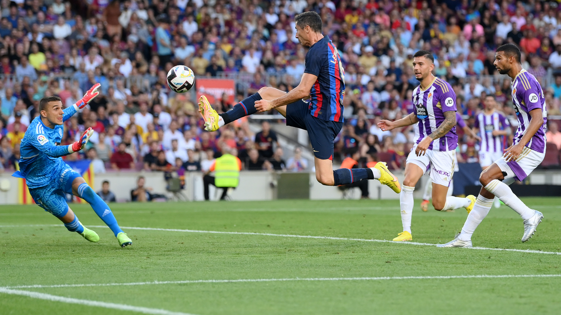 Robert Lewandowski, FC Barcelona, Real Valladolid, LaLiga