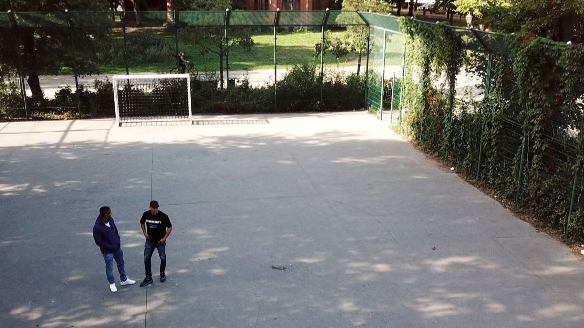 Änis Ben-Hatira Chinedu Ede Käfig Underground of Berlin