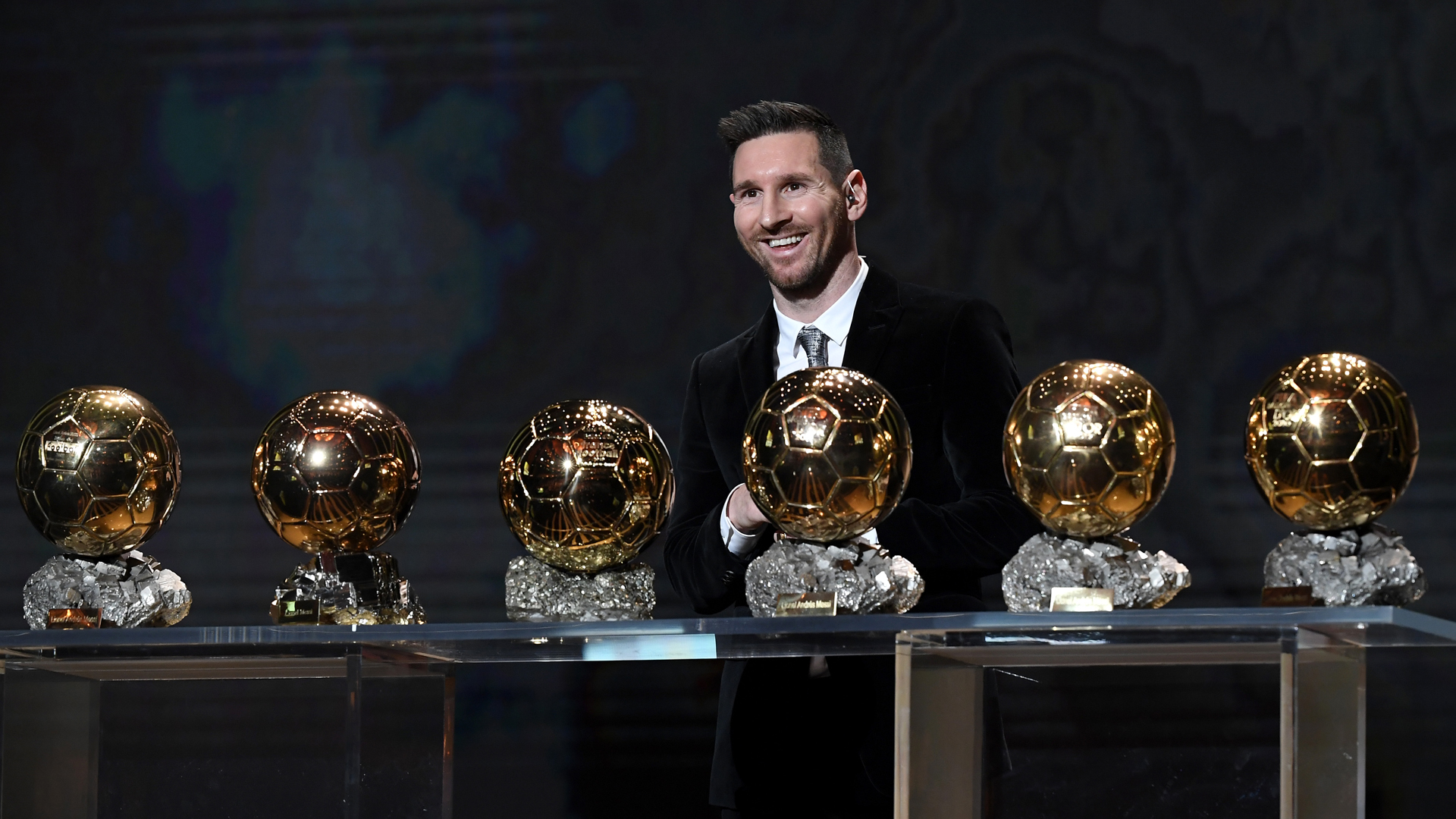 Lionel Messi Ballon d'Or 03112021
