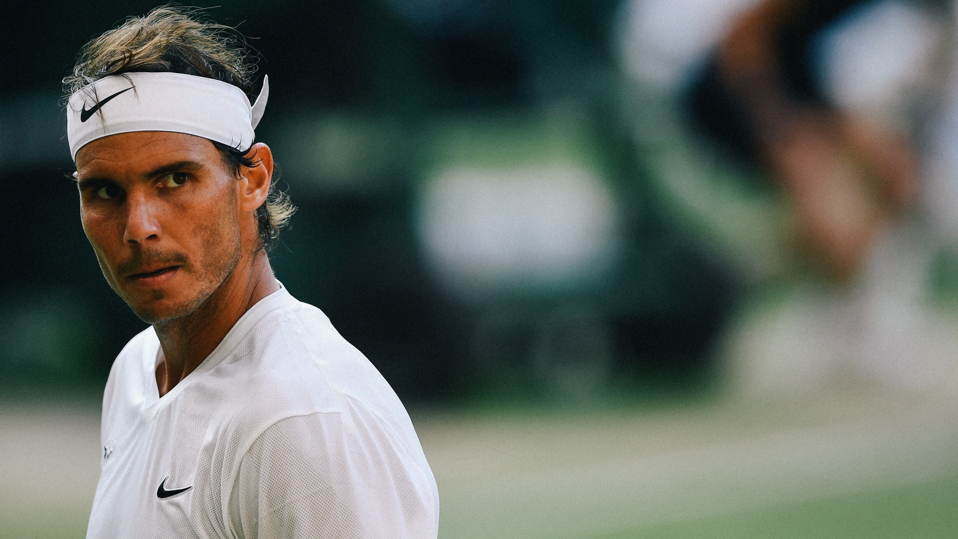 Rafa Nadal impegnato a Wimbledon