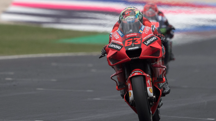 Bagnaia durante la gara di MotoGP a Misano