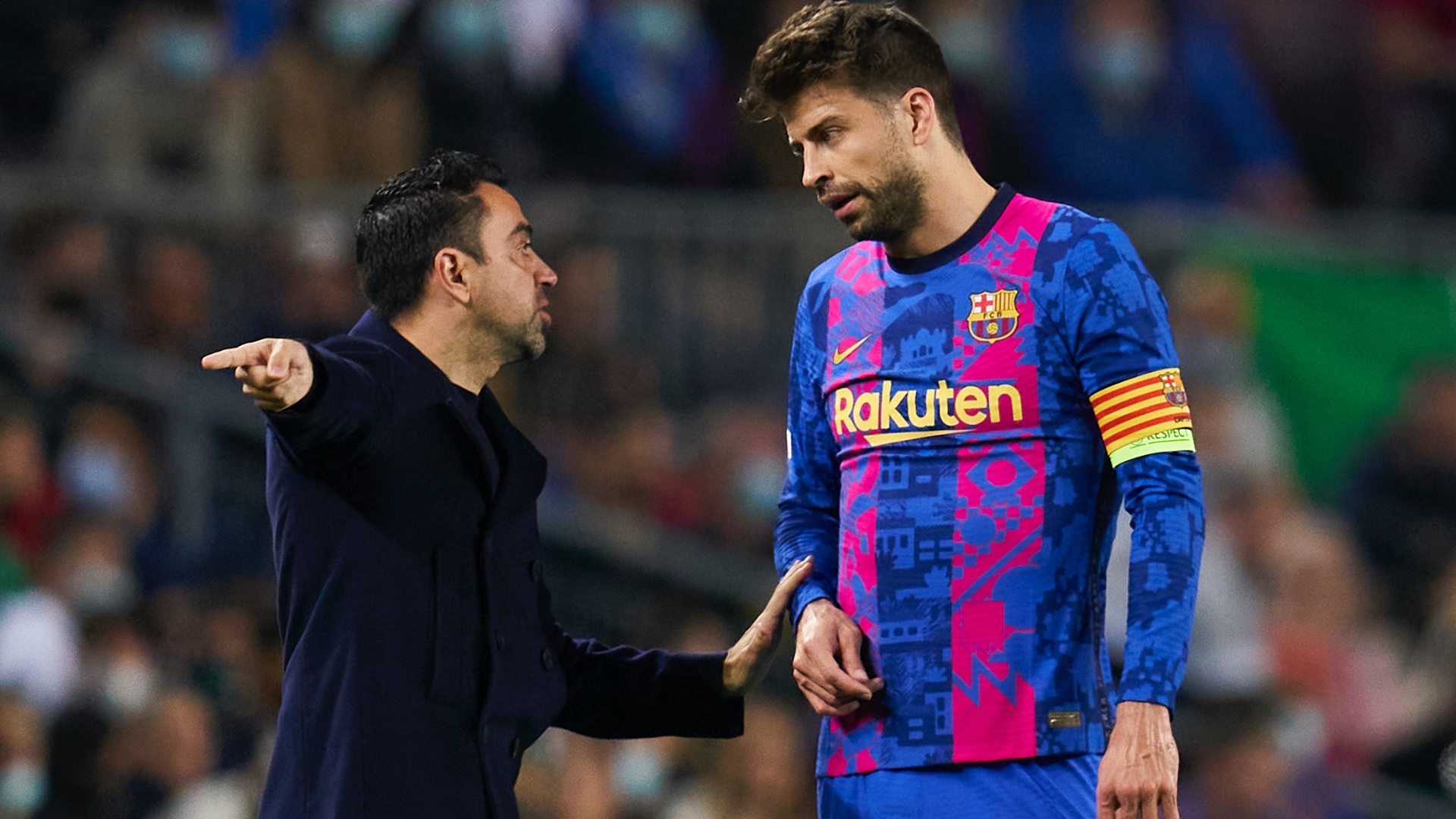 xavi-pique-barcelona-liga-20220420