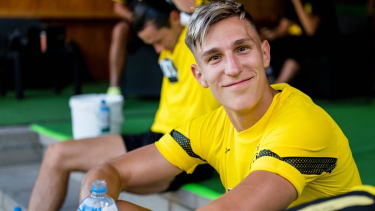 Nico Schlotterbeck BVB Borussia Dortmund Vorbereitung 15072022