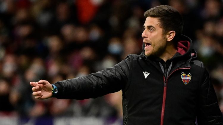 Alessio Lisci allenatore italiano del Levante ne LaLiga