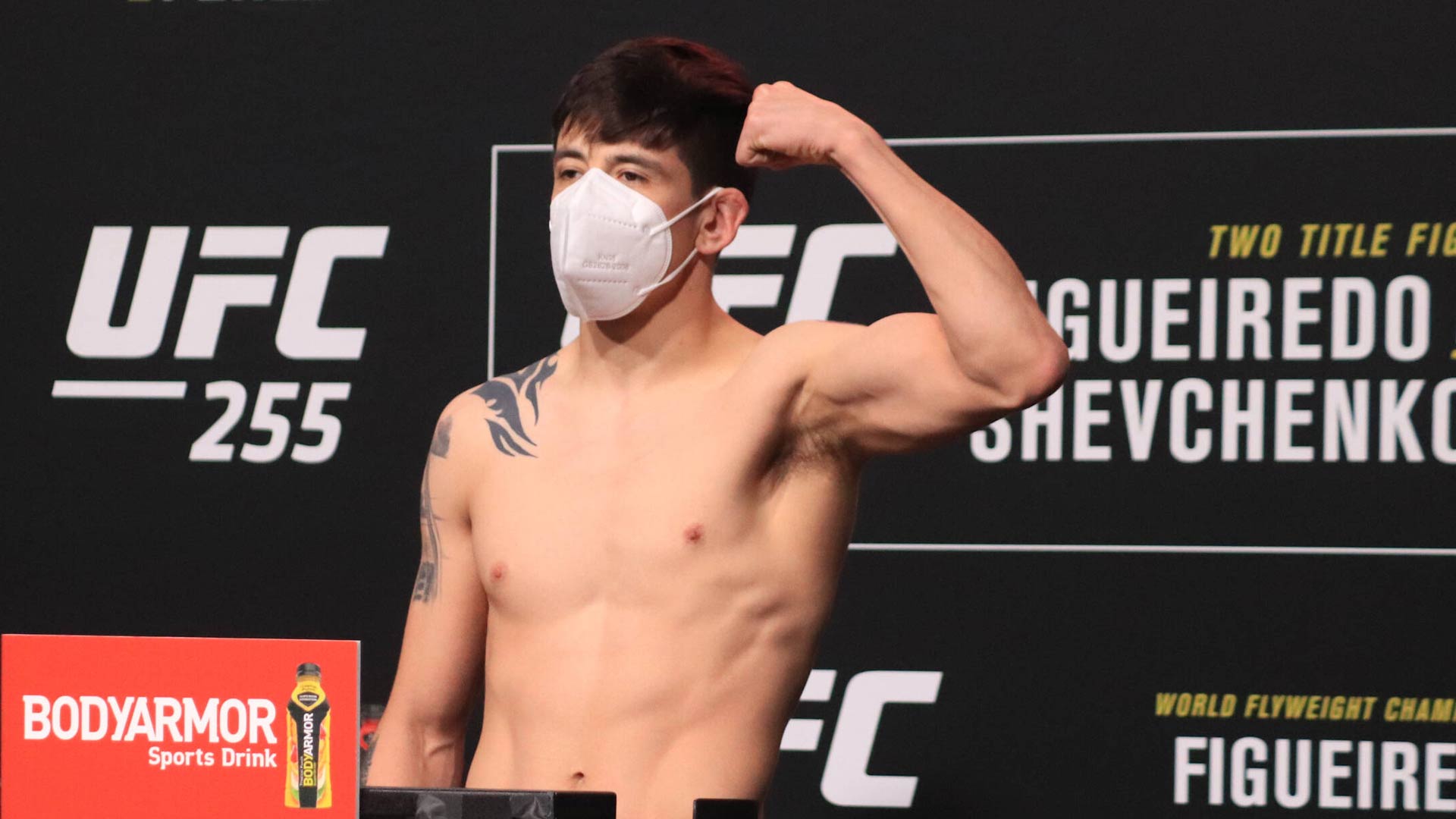 Brandon Moreno UFC 255 2020