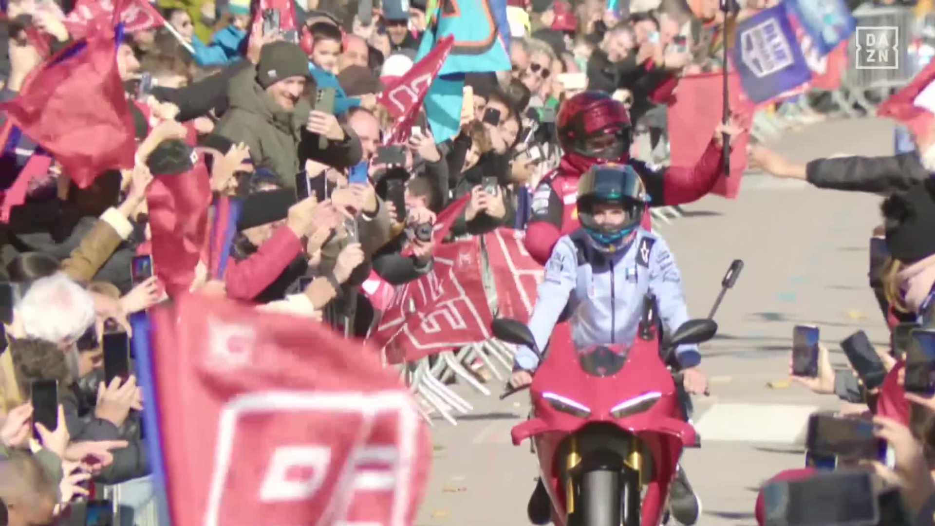 Marc Márquez, Álex Márquez, MotoGP 2025, Celebración Cervera