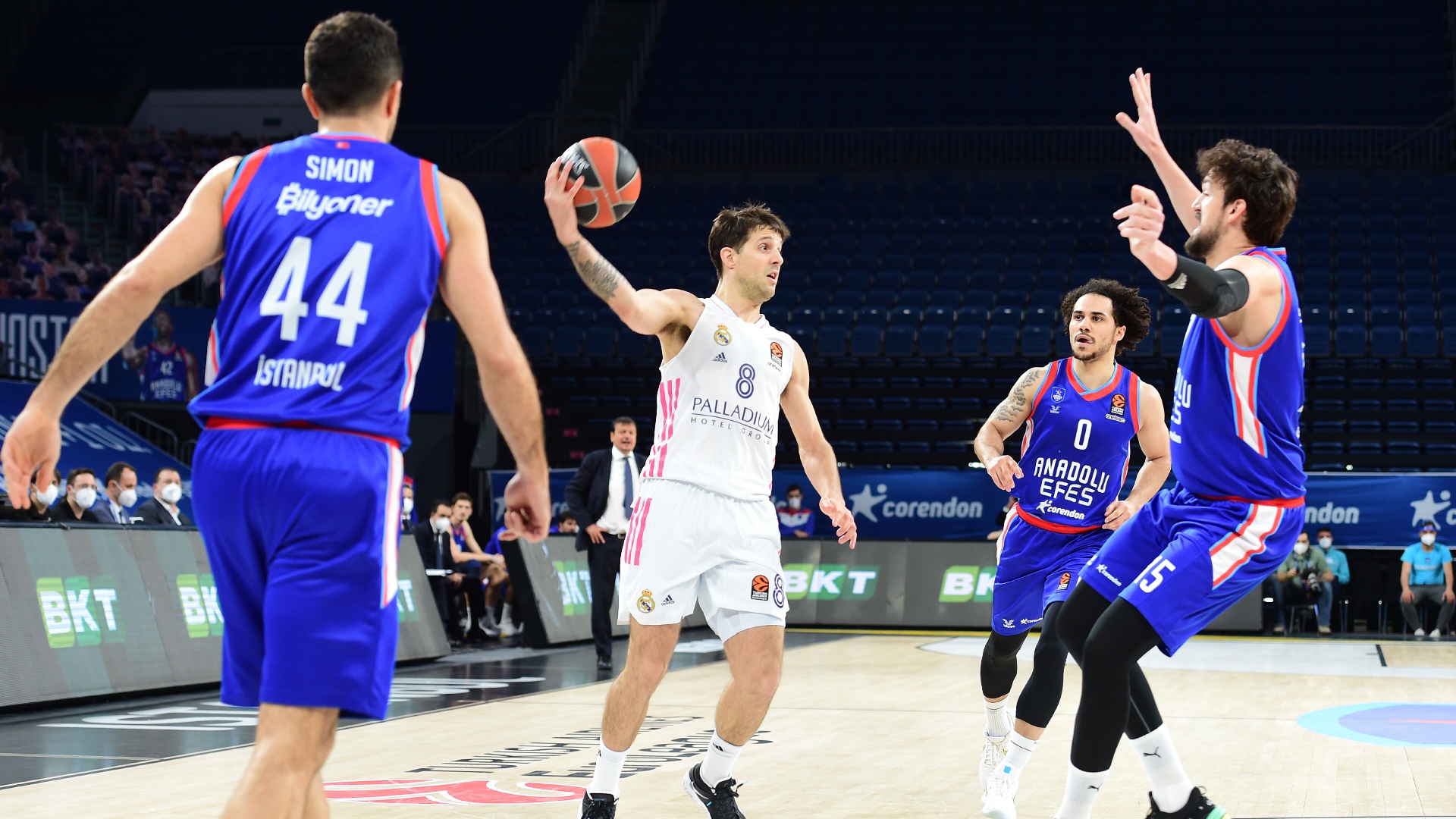 Anadolus Efes Real Madrid Euroleague 04222021