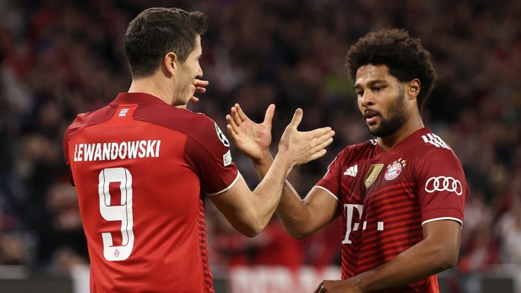 Lewandowski Gnabry Bayern München 01102021