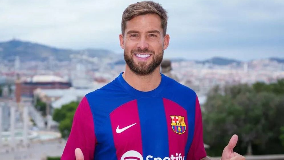 inigo-martinez-liga-barcelona-20230713