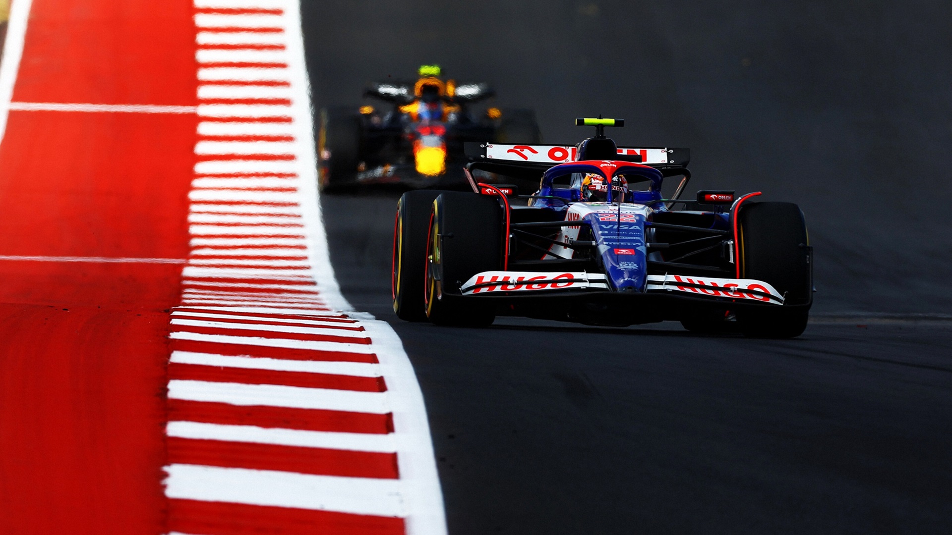 2024-10-19 Tsunoda Yuki Perez F1 Formula 1