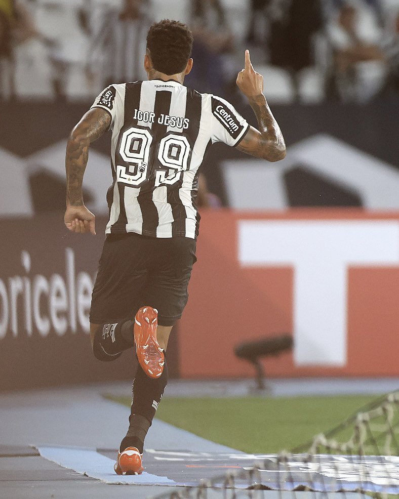 Igor Jesus, delantero de Botafogo